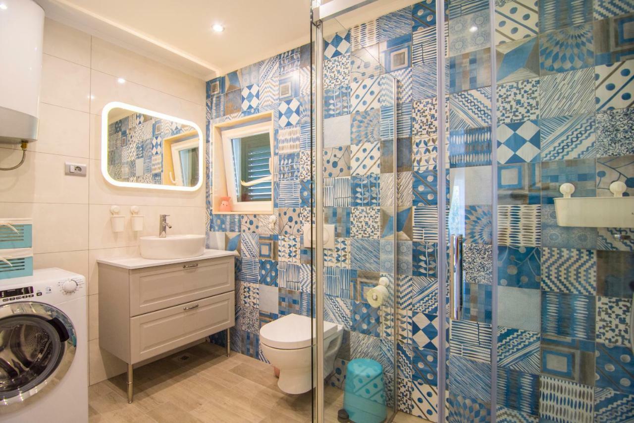 Apartments Pina Μπολ Εξωτερικό φωτογραφία
