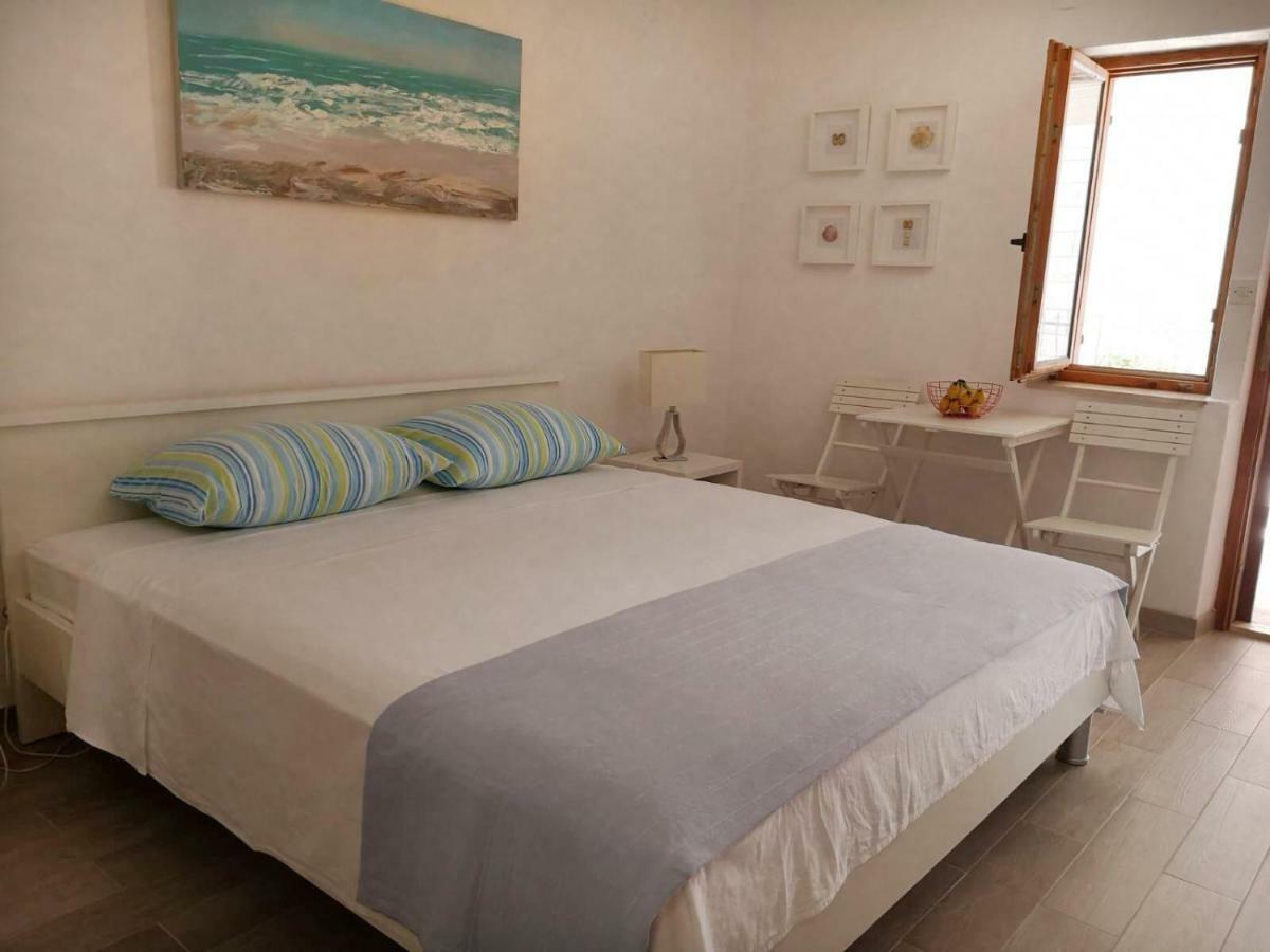 Apartments Pina Μπολ Εξωτερικό φωτογραφία